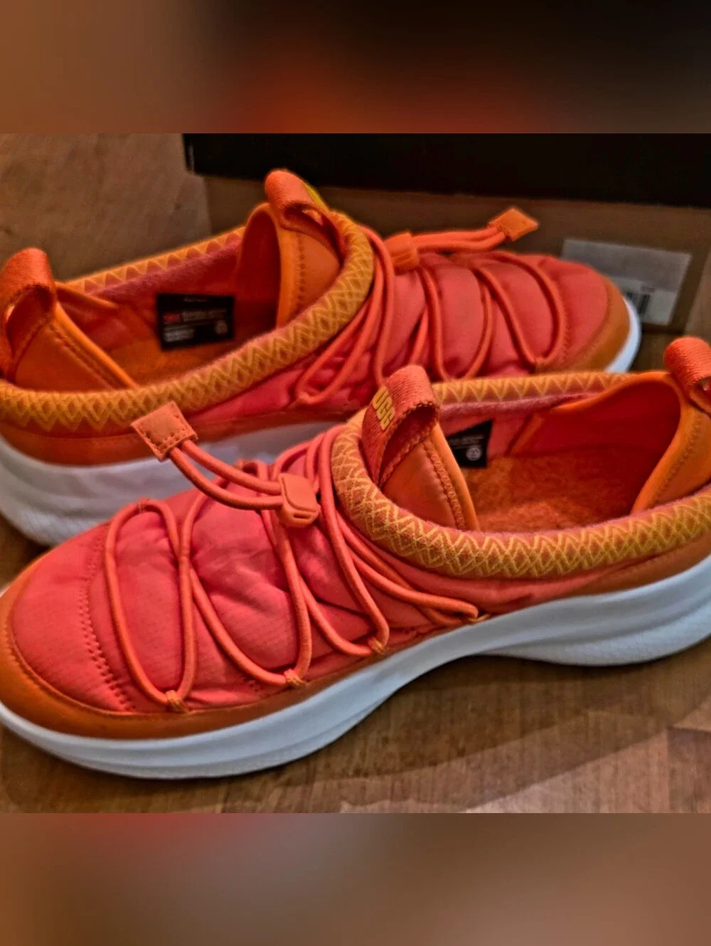 UGG sneakers bright
